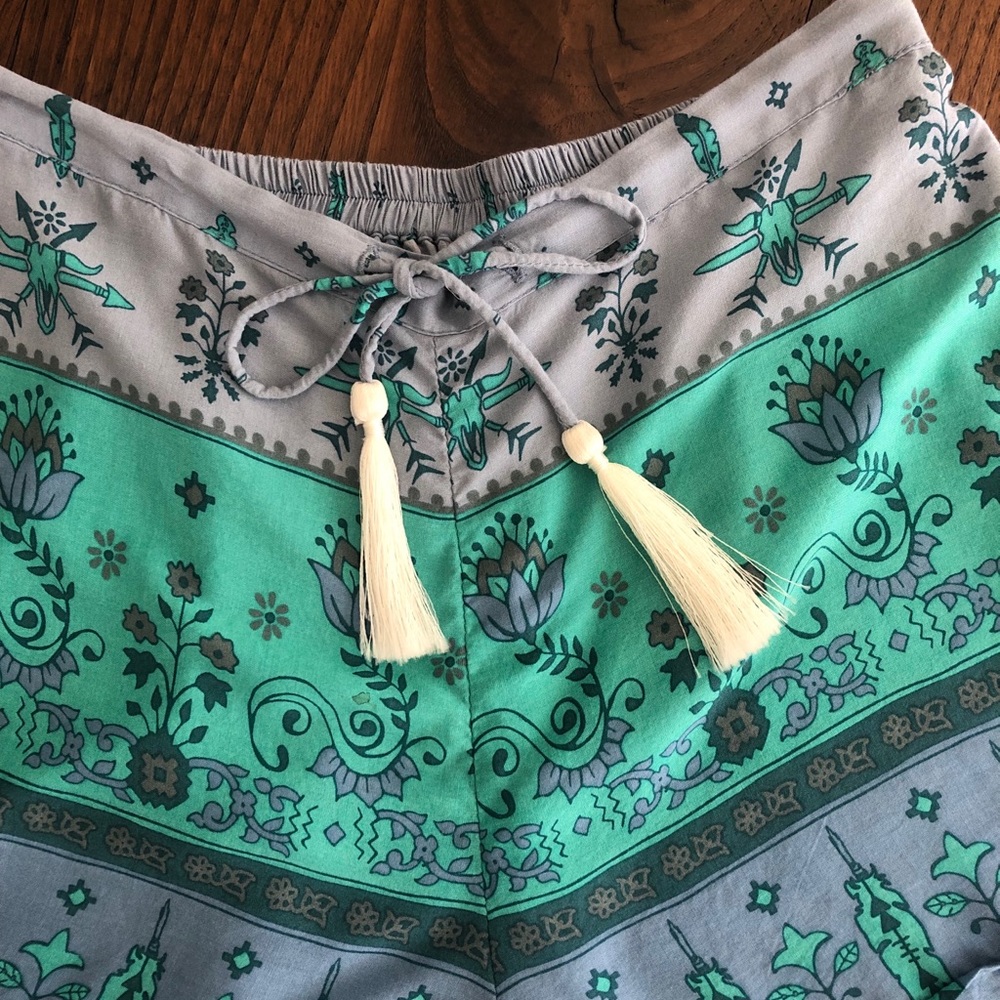 🌵Spell & The Gypsy Desert Wanderer shorts- Dawn🌵 - Picture 11 of 15